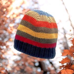 The Children’s Place l Kid’s Striped Beanie l Navy Blue Interior l 7/8 l EUC